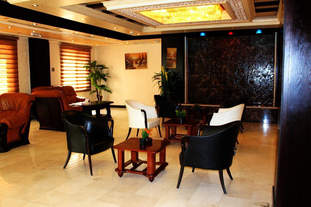 Rest Hills Hotel Аман Екстериор снимка